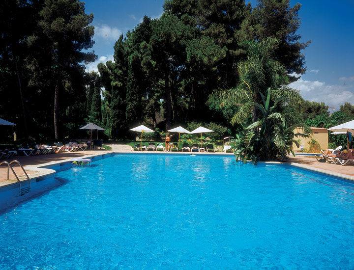Termes Montbrio Hotel & Spa Montbrió del Camp Exterior foto