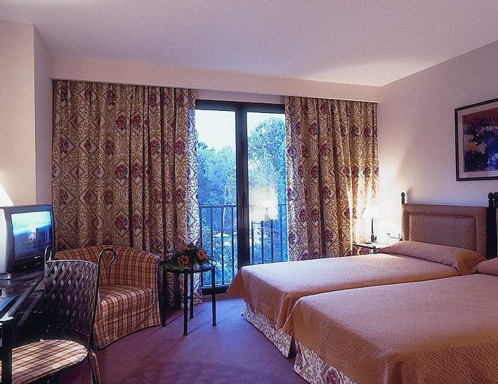 Termes Montbrio Hotel & Spa Montbrió del Camp Cameră foto