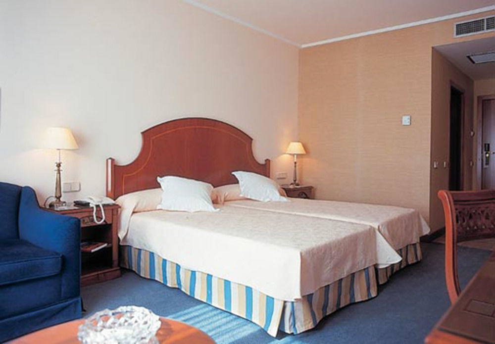 Termes Montbrio Hotel & Spa Montbrió del Camp Cameră foto